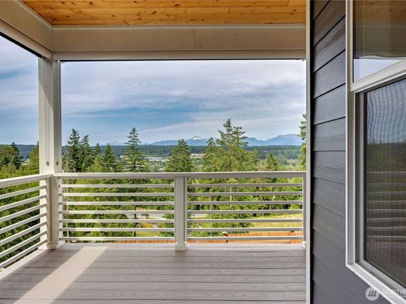 1995 NW Rustling Fir Lane, Silverdale WA 98383