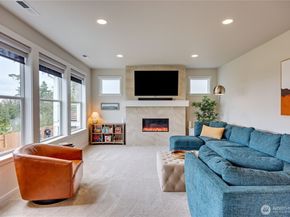 1995 NW Rustling Fir Lane, Silverdale WA 98383