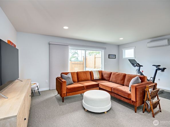 1995 NW Rustling Fir Lane, Silverdale WA 98383