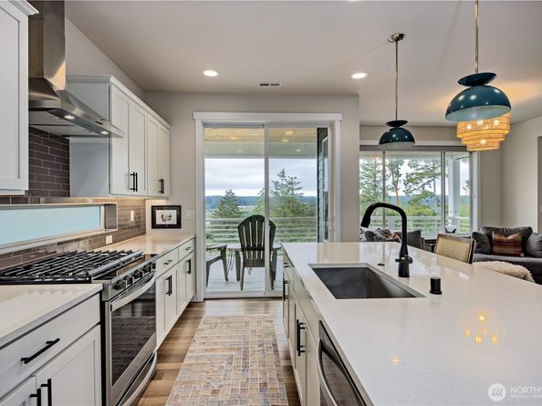 1995 NW Rustling Fir Lane, Silverdale WA 98383