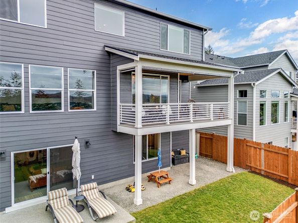 1995 NW Rustling Fir Lane, Silverdale WA 98383