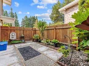 12240 SE 60th Street 41, Bellevue WA 98006