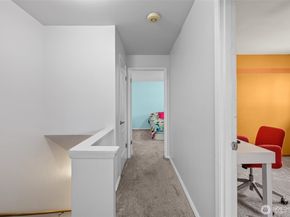 12240 SE 60th Street 41, Bellevue WA 98006