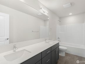 12429 SE 256th Place 3, Kent WA 98030