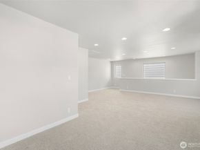12429 SE 256th Place 3, Kent WA 98030