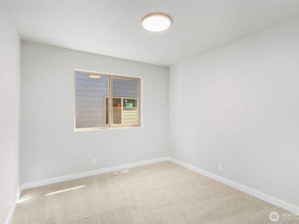 12429 SE 256th Place 3, Kent WA 98030