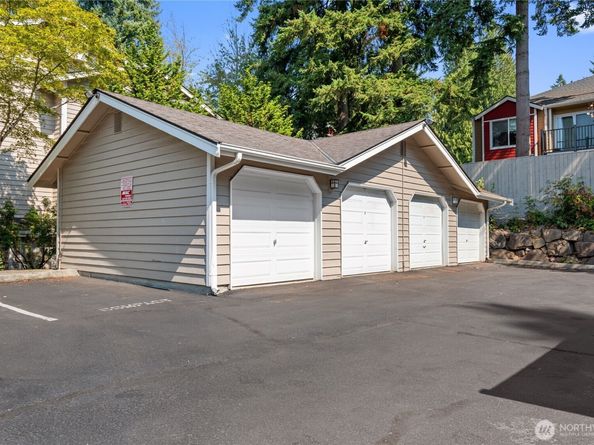 14057 NE 181st Street E104, Woodinville WA 98072