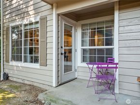 14057 NE 181st Street E104, Woodinville WA 98072