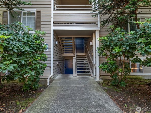 14057 NE 181st Street E104, Woodinville WA 98072