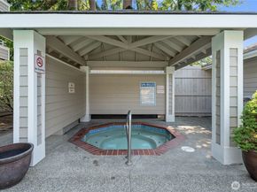14057 NE 181st Street E104, Woodinville WA 98072