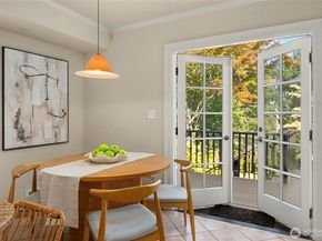 1910 E Galer Street, Seattle WA 98112