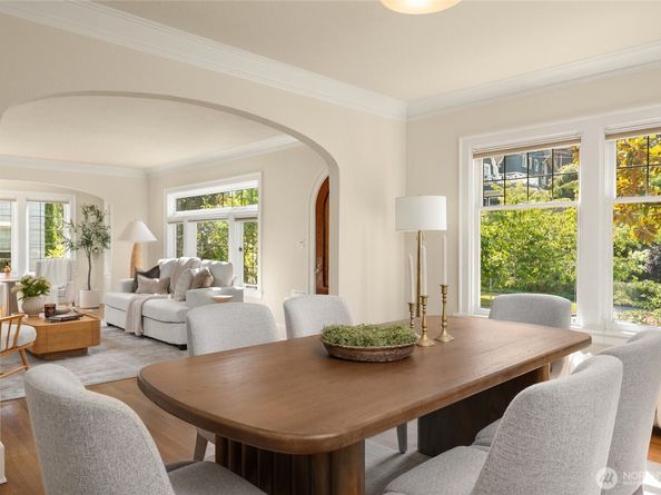 1910 E Galer Street, Seattle WA 98112