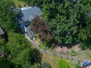 9059 Carkeek Drive S, Seattle WA 98118