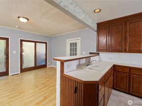 9059 Carkeek Drive S, Seattle WA 98118