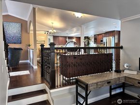 3233 S 312th Place, Auburn WA 98001