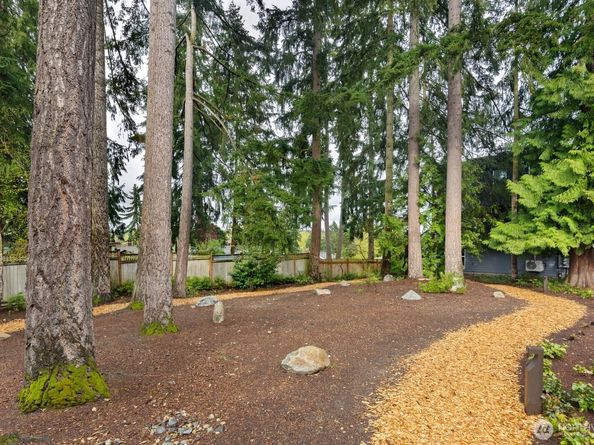 2132 N 147th Street D, Shoreline WA 98155