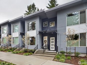 2132 N 147th Street