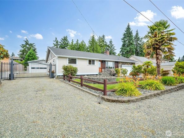 832 Birch Street, Edmonds WA 98020