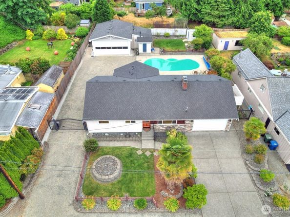832 Birch Street, Edmonds WA 98020