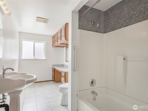 832 Birch Street, Edmonds WA 98020