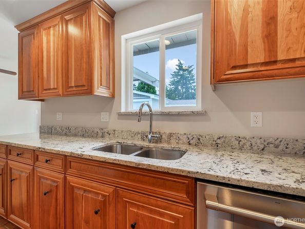 832 Birch Street, Edmonds WA 98020