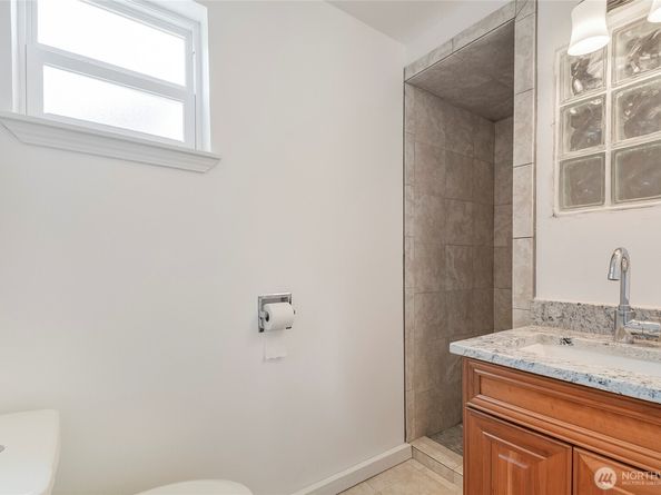 832 Birch Street, Edmonds WA 98020