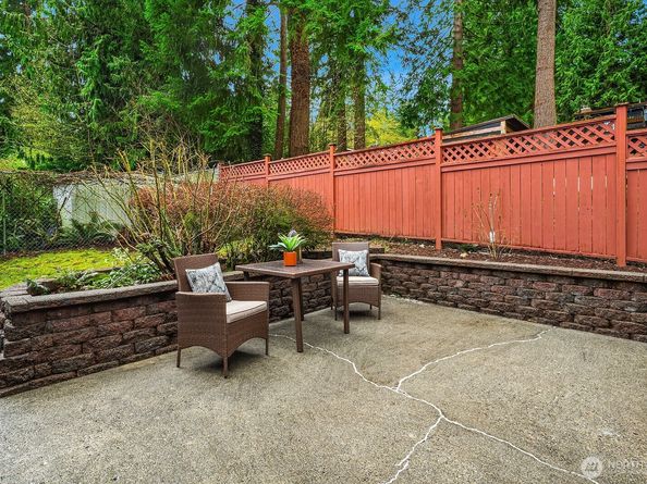 475 Mt Hood Drive SW, Issaquah WA 98027