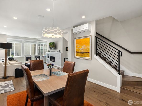901 W McGraw Street 6, Seattle WA 98119