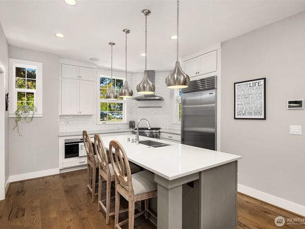 901 W McGraw Street 6, Seattle WA 98119