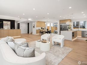 3983 162nd Place SE, Bellevue WA 98006
