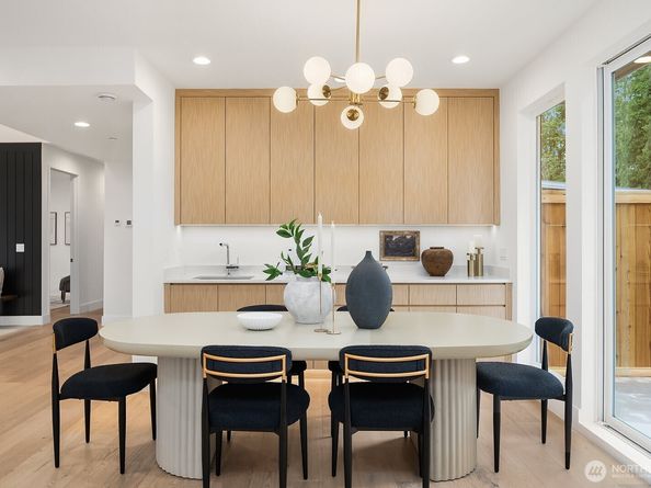 3983 162nd Place SE, Bellevue WA 98006