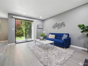 12906 8th Avenue W C102, Everett WA 98204