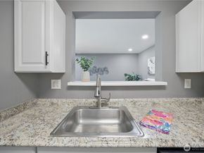 12906 8th Avenue W C102, Everett WA 98204
