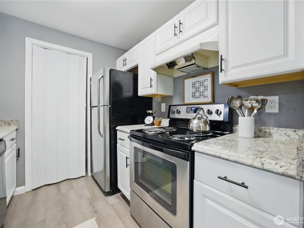 12906 8th Avenue W C102, Everett WA 98204