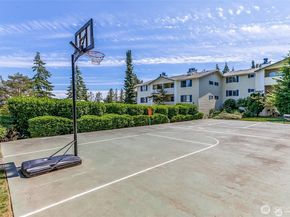 12906 8th Avenue W C102, Everett WA 98204