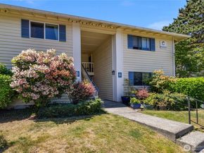 12906 8th Avenue W C102, Everett WA 98204