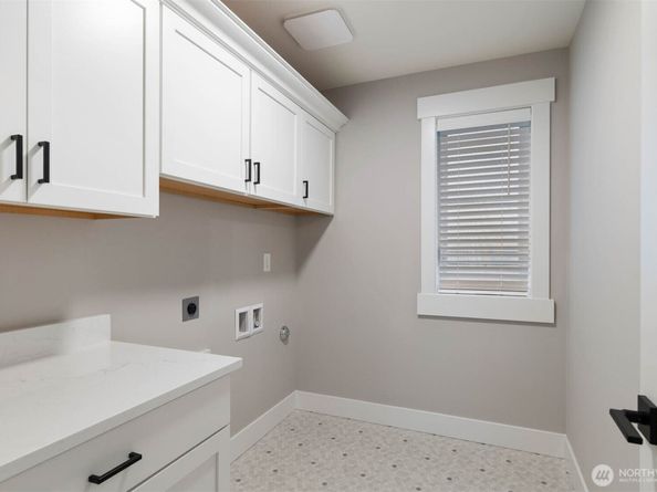 7573 S 130th Place, Seattle WA 98178