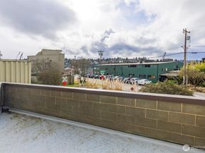 4020 6th Avenue NW, Seattle WA 98107