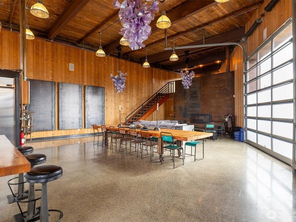 4020 6th Avenue NW, Seattle WA 98107