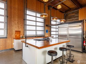 4020 6th Avenue NW, Seattle WA 98107