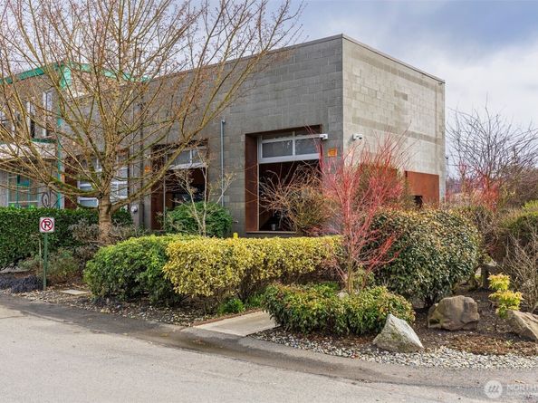 4020 6th Avenue NW, Seattle WA 98107