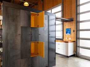 4020 6th Avenue NW, Seattle WA 98107