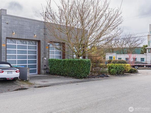 4020 6th Avenue NW, Seattle WA 98107