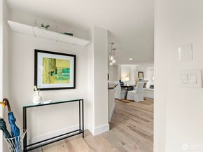745 Bellevue Avenue E 401, Seattle WA 98102