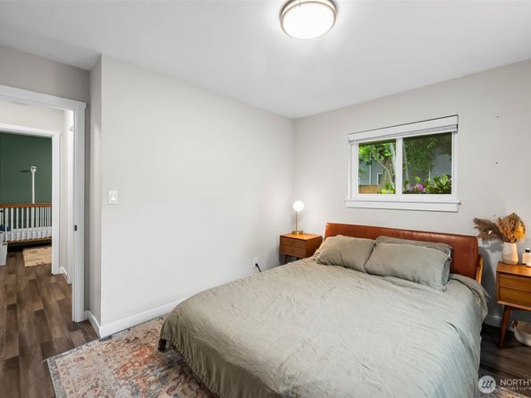 13437 4Th Avenue SW, Burien WA 98146