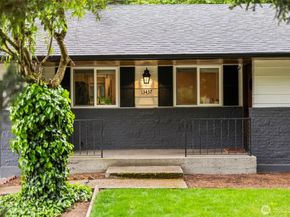 13437 4Th Avenue SW, Burien WA 98146