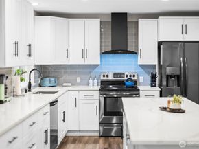 13437 4Th Avenue SW, Burien WA 98146