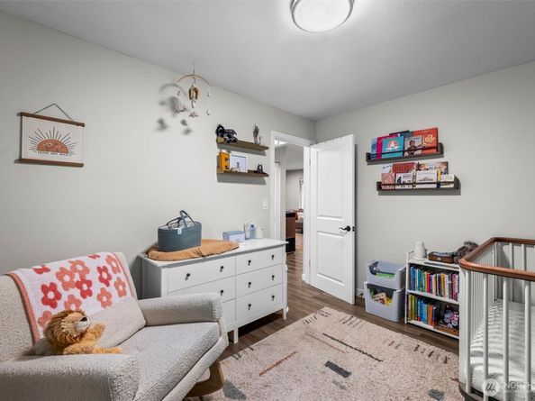 13437 4Th Avenue SW, Burien WA 98146