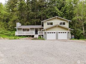 5450 NE Laura Loop, Poulsbo WA 98370