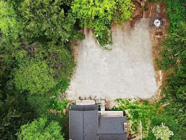 5450 NE Laura Loop, Poulsbo WA 98370